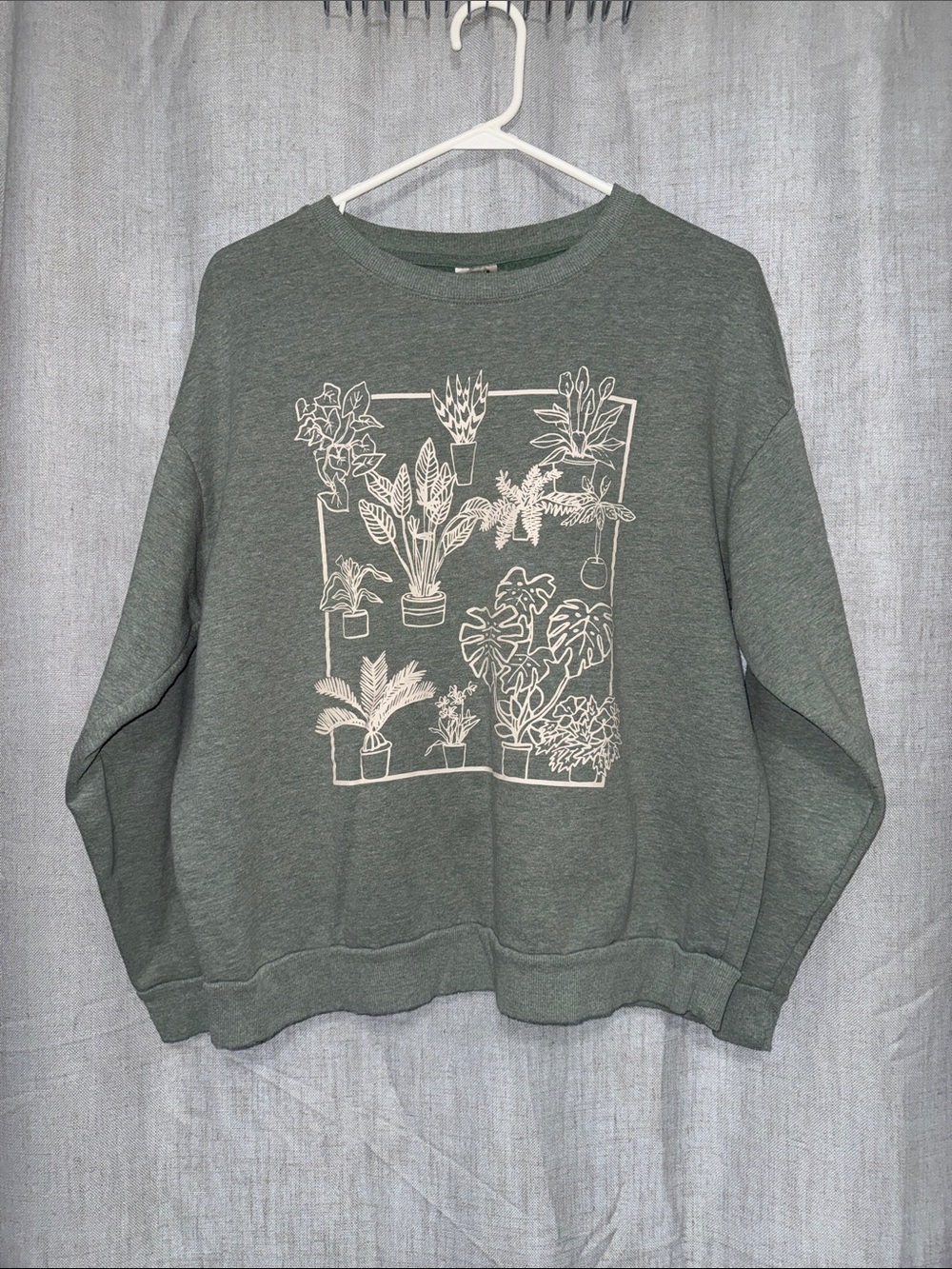 Relaxed Crewneck Sweatshirt with Botanical Print - Sage Green